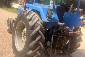 trattore leyland targato 50 cavalli