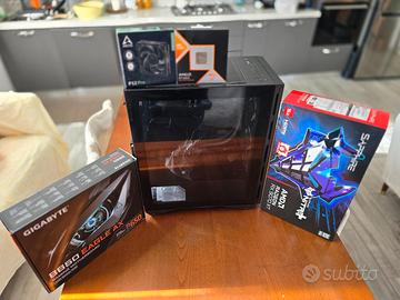 PC semi assemblato - AMD 7800 X3D - 9070 XT Nitro+