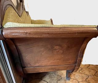 DIVANO A BARCA ANTICO USATO