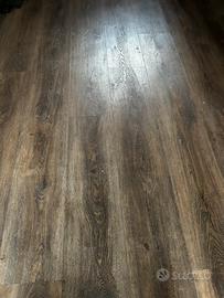 Pavimento in PVC ignifugo e impermeabile