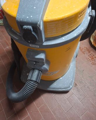 Aspiratore professionale