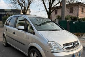 Opel Meriva 1.4 EURO 4 GANCIO TRAINO