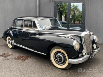 Mercedes Benz Adenauer 300