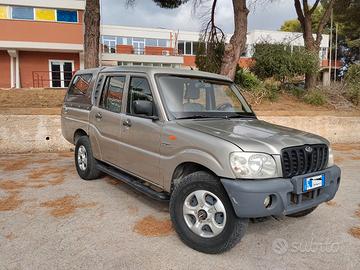 Mahindra pick up