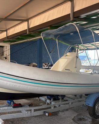 Bwa Ecoflyer 550 motorizzato Honda bf40