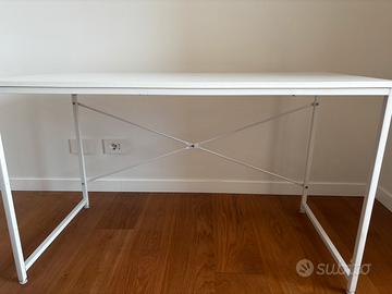 Scrivania bianca 120x60