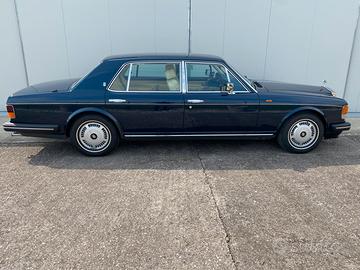 Rolls royce Flying Spur