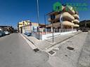 locale-commerciale-vitulazio