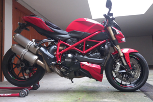 Ducati streetfighter 848