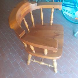 Poltrona in legno old america 