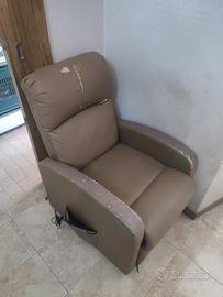 Poltrona Relax Alzapersona Elettrica