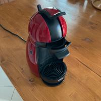 Macchina del caffe Nescafe dolcegusto DeLonghi