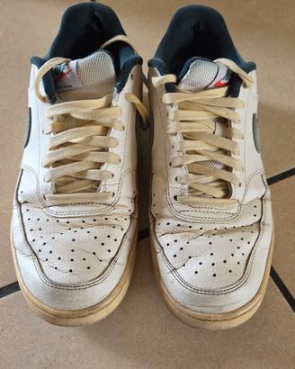 Nike Court Vision Low in vera pelle 