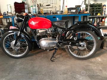 Gilera 150 Moto storica anni '50