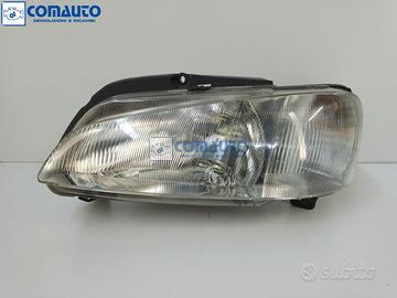Faro ant sx PEUGEOT 106 II '96