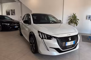 Peugeot 208 PureTech 100 Stop&Start 5 porte GT Lin