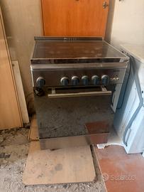 Cucina gas 4 fuochi forno