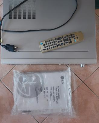 lettore Dvd e Videocassette con Home Theatre