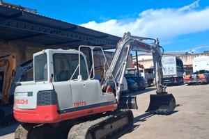escavatore miniescavatore takeuchi 