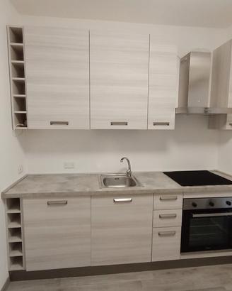 Cucina con penisola