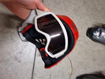 Casco occhiali sci