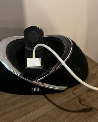 Cassa musicale con dock/presa diretta JBL