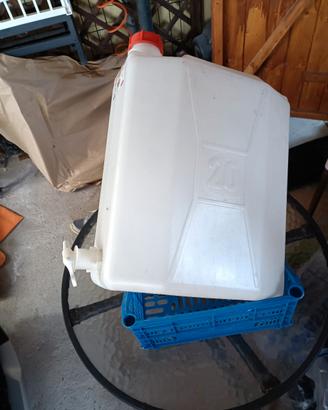 bidone acqua potabile 