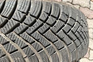 4 Gomme termiche HANKOOK con 3000km,205/55R16