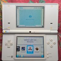 Nintendo DSi Bianco + Accessori e Giochi