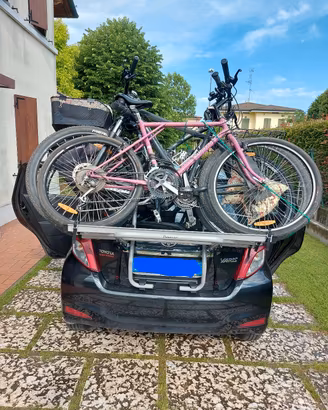 portabiciclette per auto nuovo