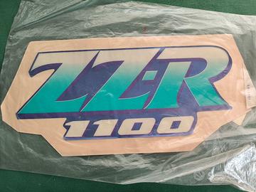 zzr 1100 decal carena