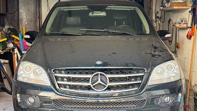 Mercedes ML320