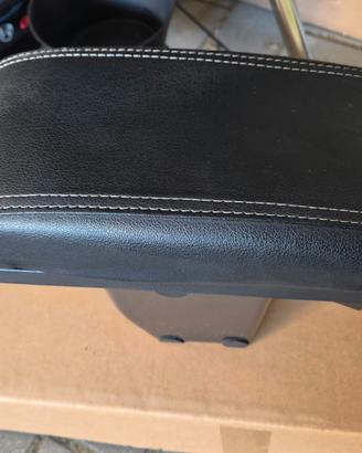 Bracciolo auto universale 