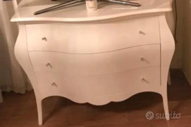 Cassettone e comodini 3 pz