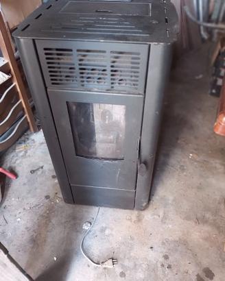 Stufa a pellet 7 kw