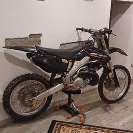 CR500AF 2T  