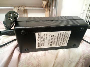 caricabatterie 36v 5A per batterie al piombo