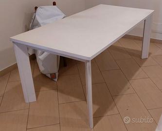 Tavolo bianco 90x180 con sedie