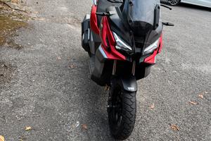 Voge SR1 ADV