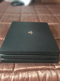Ps4 Pro 1 TB+ svariati giochi originali