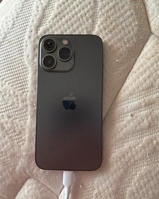 Iphone 13 pro 100% batteria