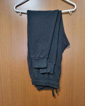 felpa nera con cappuccio e zip intera 