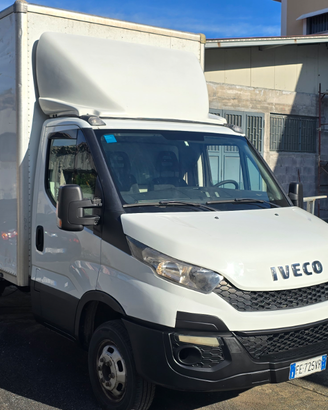 Iveco daily 2.3 gemellato 3 posti