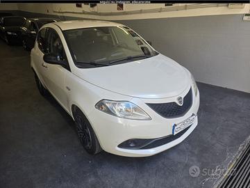 Lancia Ypsilon 1.2 69 CV unico proprietario