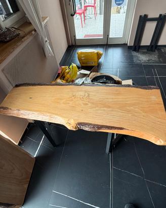 Tavoli in legno robusti per bar/ristorante – usati