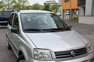 Auto fiat panda automatico