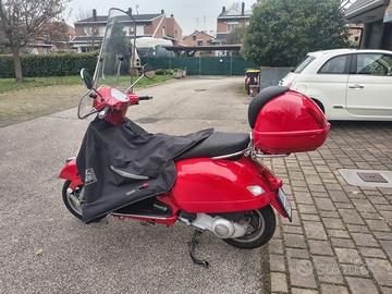 VESPA 250 gts 2009