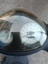 piaggio zip 