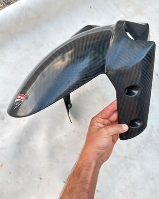 parafango carbonio ducati