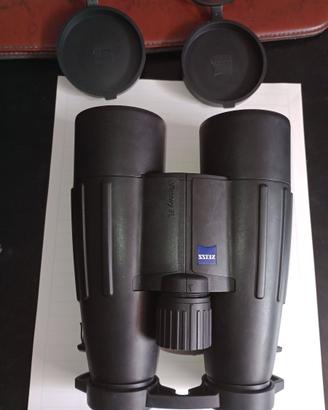 Binocolo Zeiss Victory FL 8x56